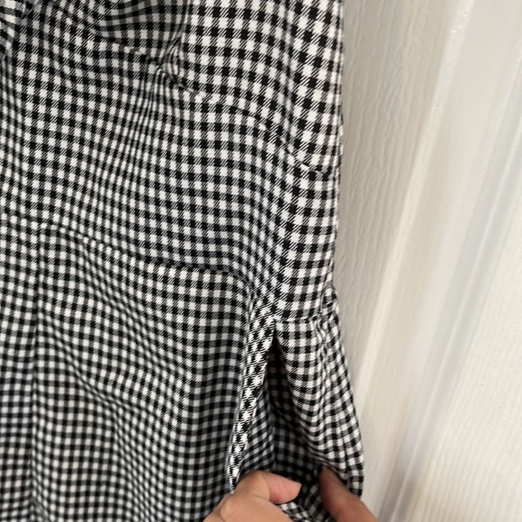 Jumpsuit - Picture 3 of 4